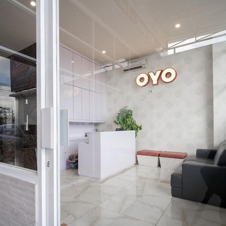 ホテル Oyo 291 メダン シティ シャリアー エクステリア 写真